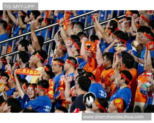 球迷连夜排队抢购球衣场面堪比演唱会引发热议抢购潮席卷全城 球迷连夜排队抢购球衣场面堪比演唱会引发热议抢购潮席卷全城