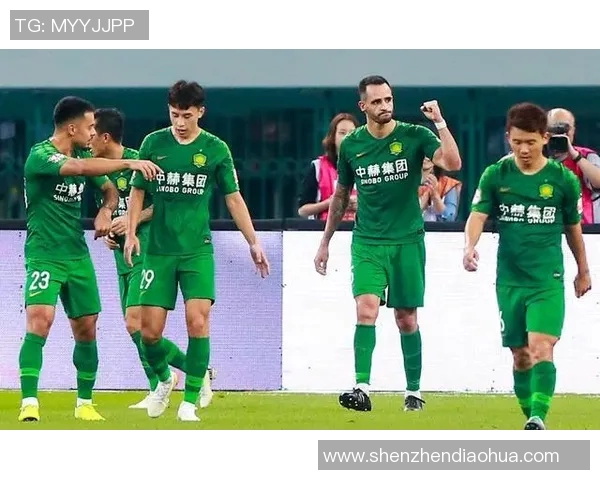 今日焦点战：欧冠强强对决即将打响谁能书写新的传奇篇章