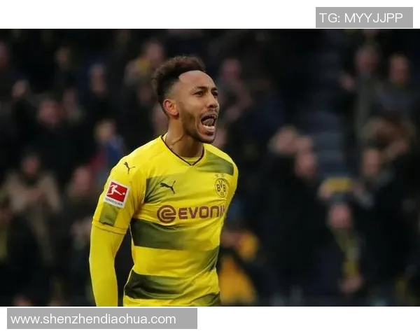 官方公告:足球转会被罚+停赛! 官方公告:足球转会被罚+停赛!